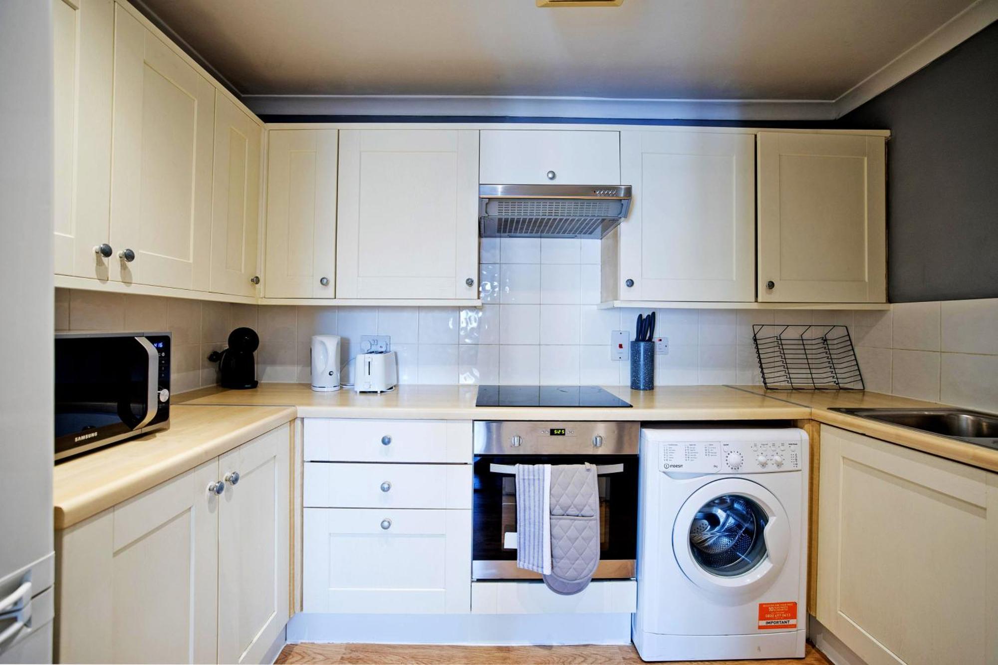 Imperial Meridian Place Apartment London Eksteriør bilde